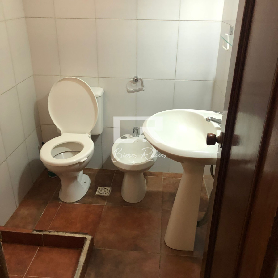 Casa ID.300 - Venta, Oportunidad para inversión, Maldonado, centro