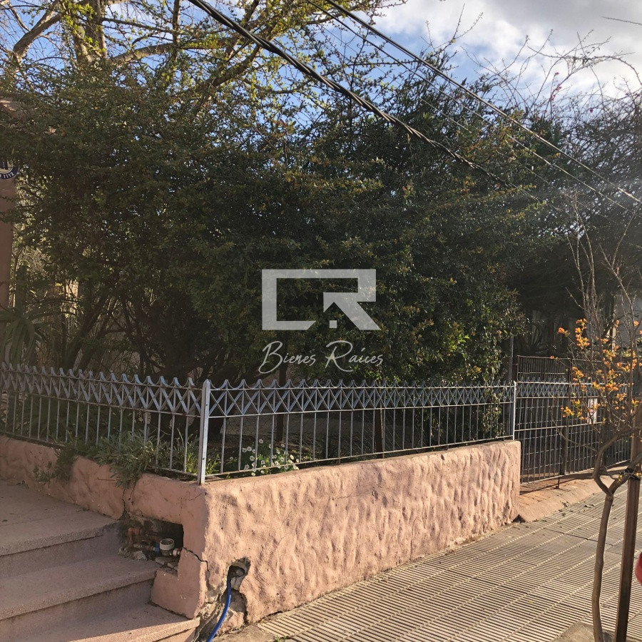 Casa ID.300 - Venta, Oportunidad para inversión, Maldonado, centro