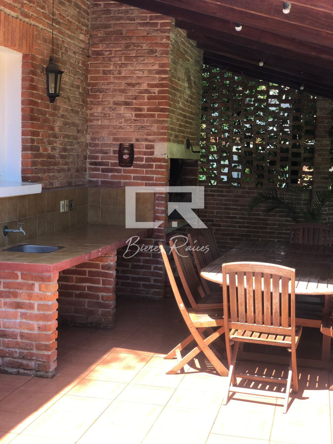 Casa ID.468 - Alquiler de casa de 3 dormitorios en Punta del Este