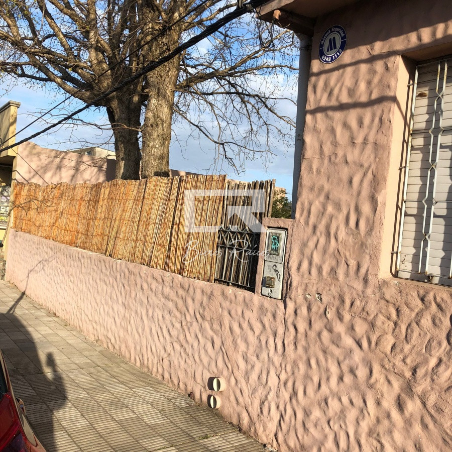 Casa ID.300 - Venta, Oportunidad para inversión, Maldonado, centro