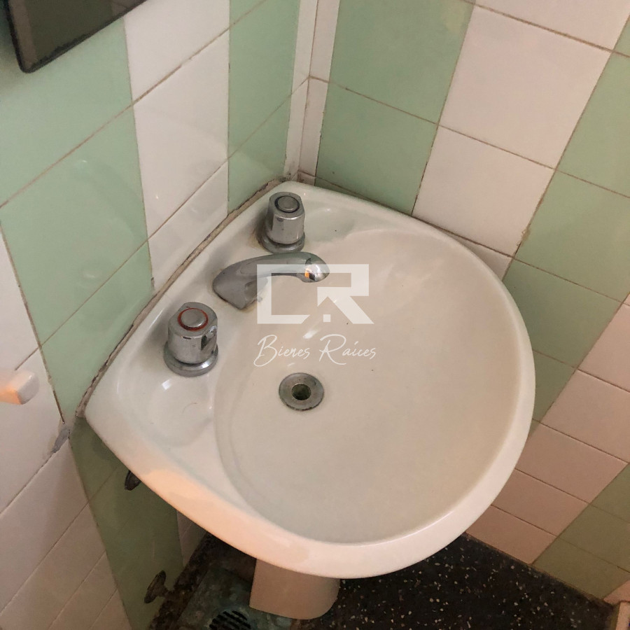 Casa ID.300 - Venta, Oportunidad para inversión, Maldonado, centro