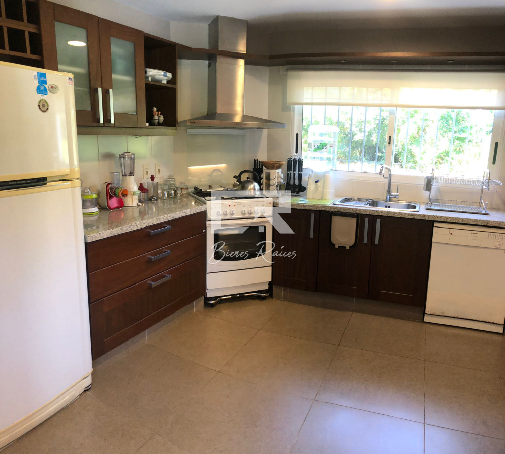 Casa ID.468 - Alquiler de casa de 3 dormitorios en Punta del Este