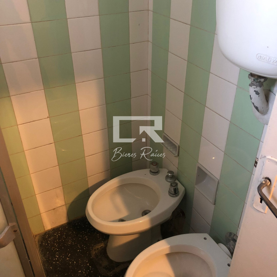 Casa ID.300 - Venta, Oportunidad para inversión, Maldonado, centro