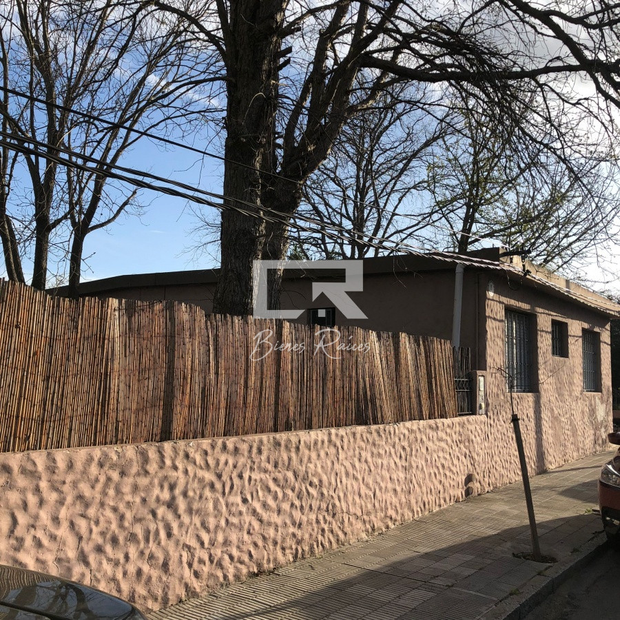 Casa ID.300 - Venta, Oportunidad para inversión, Maldonado, centro