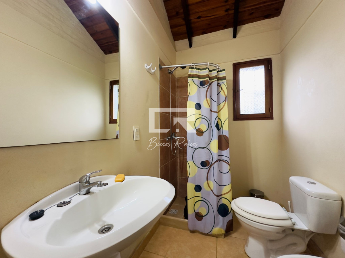 Casa ID.469 - Alquiler y venta de casa de 3 dormitorios en Punta del Este