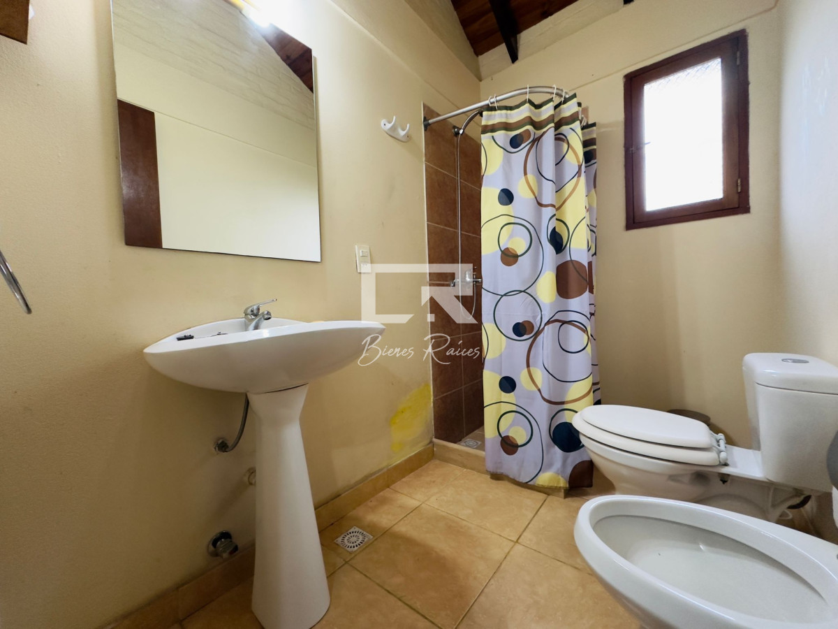 Casa ID.469 - Alquiler y venta de casa de 3 dormitorios en Punta del Este