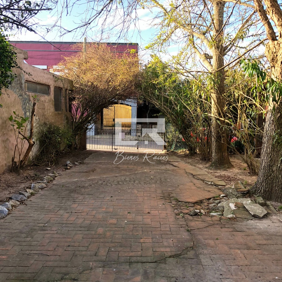 Casa ID.300 - Venta, Oportunidad para inversión, Maldonado, centro