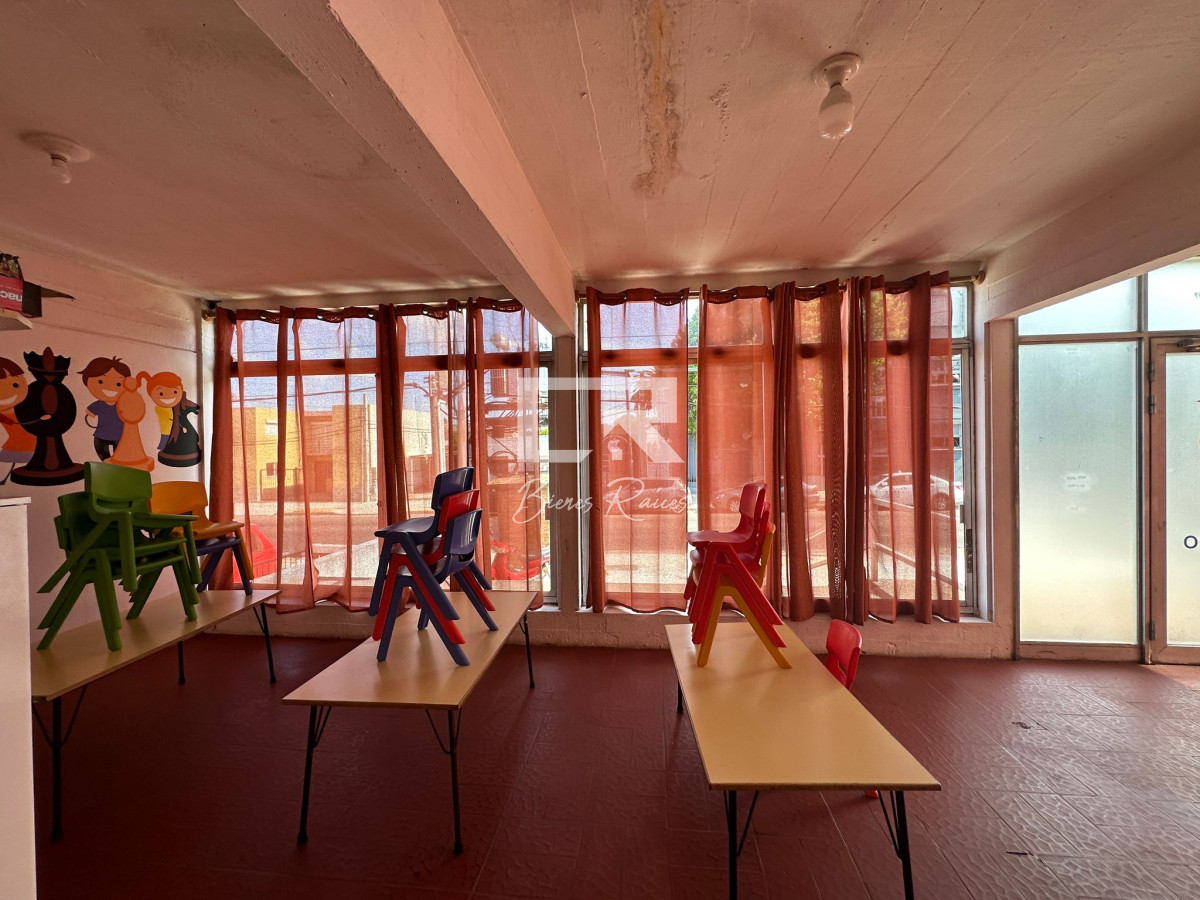 Local Comercial ID.574 - venta de Local en el centro de Maldonado