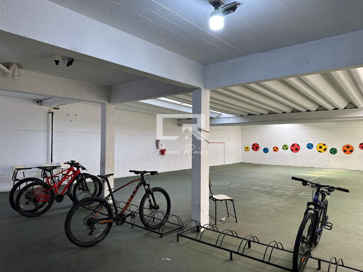 Local Comercial ID.574 - venta de Local en el centro de Maldonado