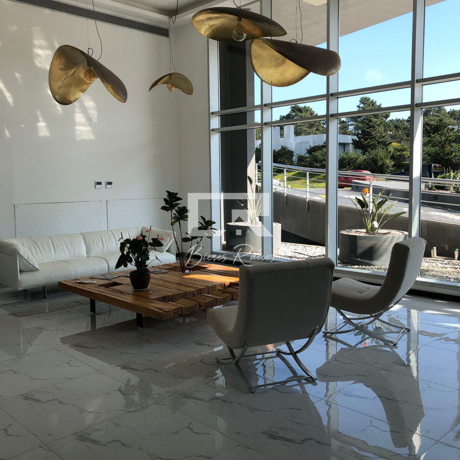 Apartamento ID.856 - Alquiler y venta de apartamento de un dormitorio en Punta del Este