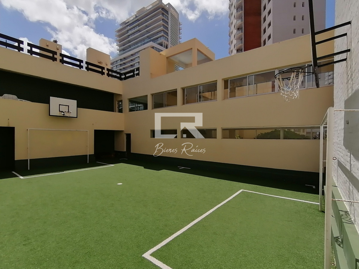 Apartamento ID.614 - Apto en venta de 2 dormitorios, 2 baños, Punta del este. 