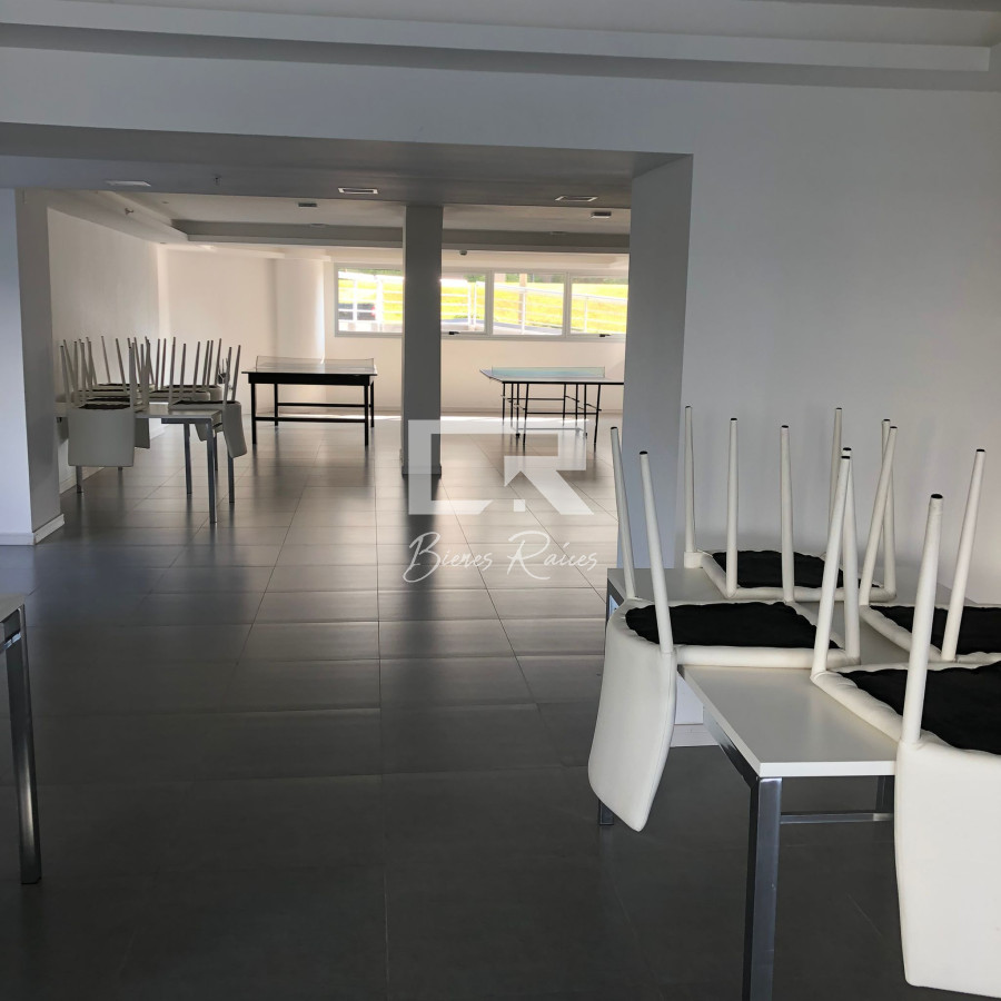 Apartamento ID.856 - Alquiler y venta de apartamento de un dormitorio en Punta del Este