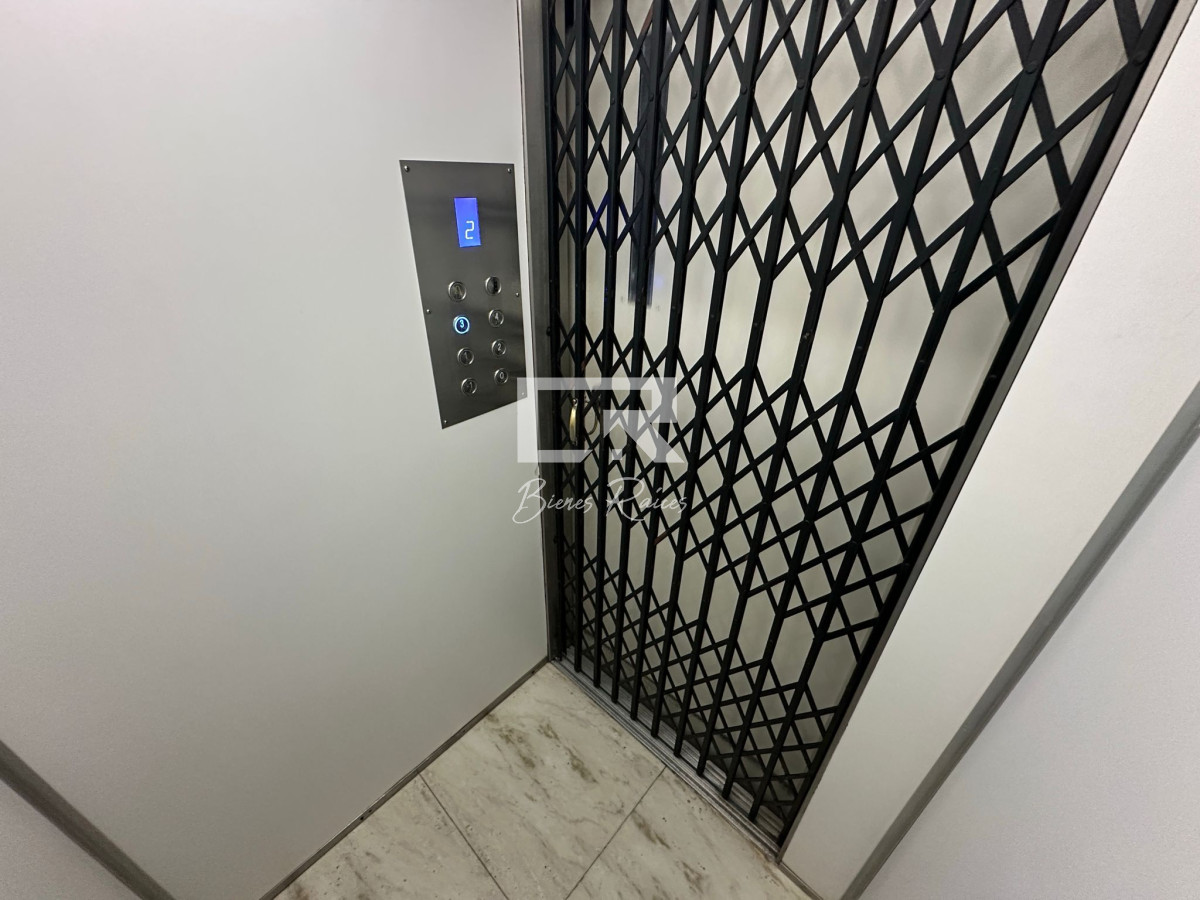 Apartamento ID.609 - Apartamento en venta, 2 dormitorios, primera linea de la brava.