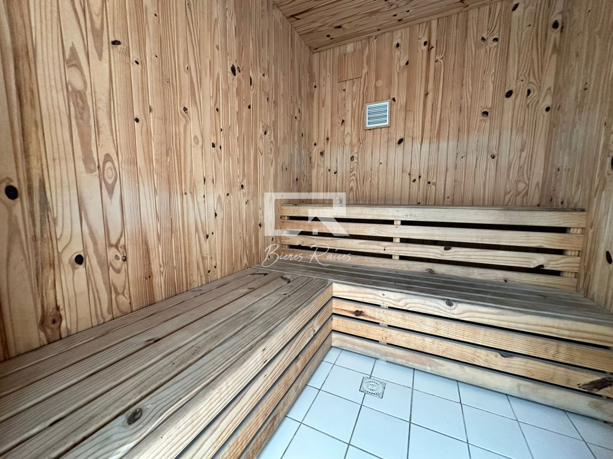 Apartamento ID.849 - Apartamento de dos dormitorios en venta en Punta del Este.-