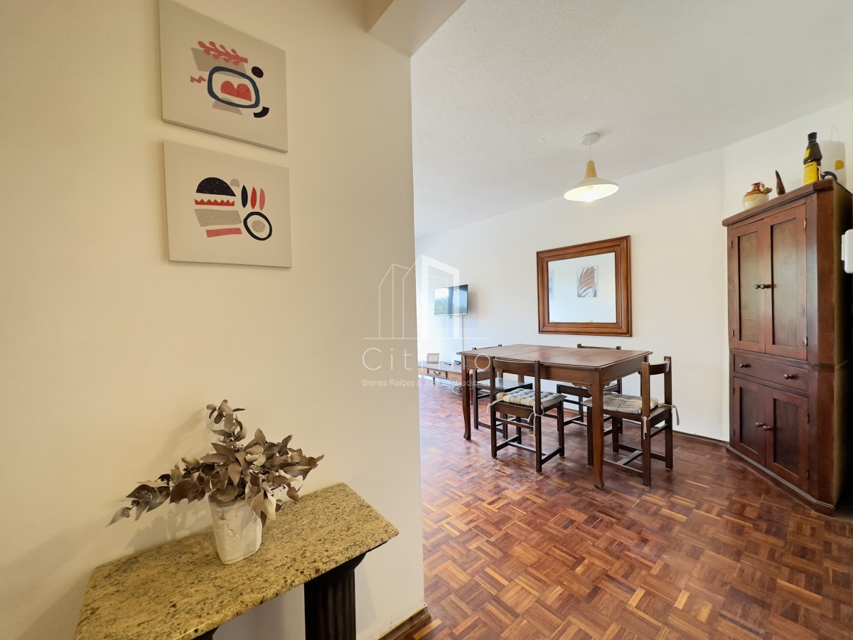 Apartamento ID.1451 - Alquiler de Apartamento, 2 dormitorios, Punta del este.
