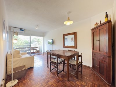 Alquiler de Apartamento, 2 dormitorios, Punta del este.