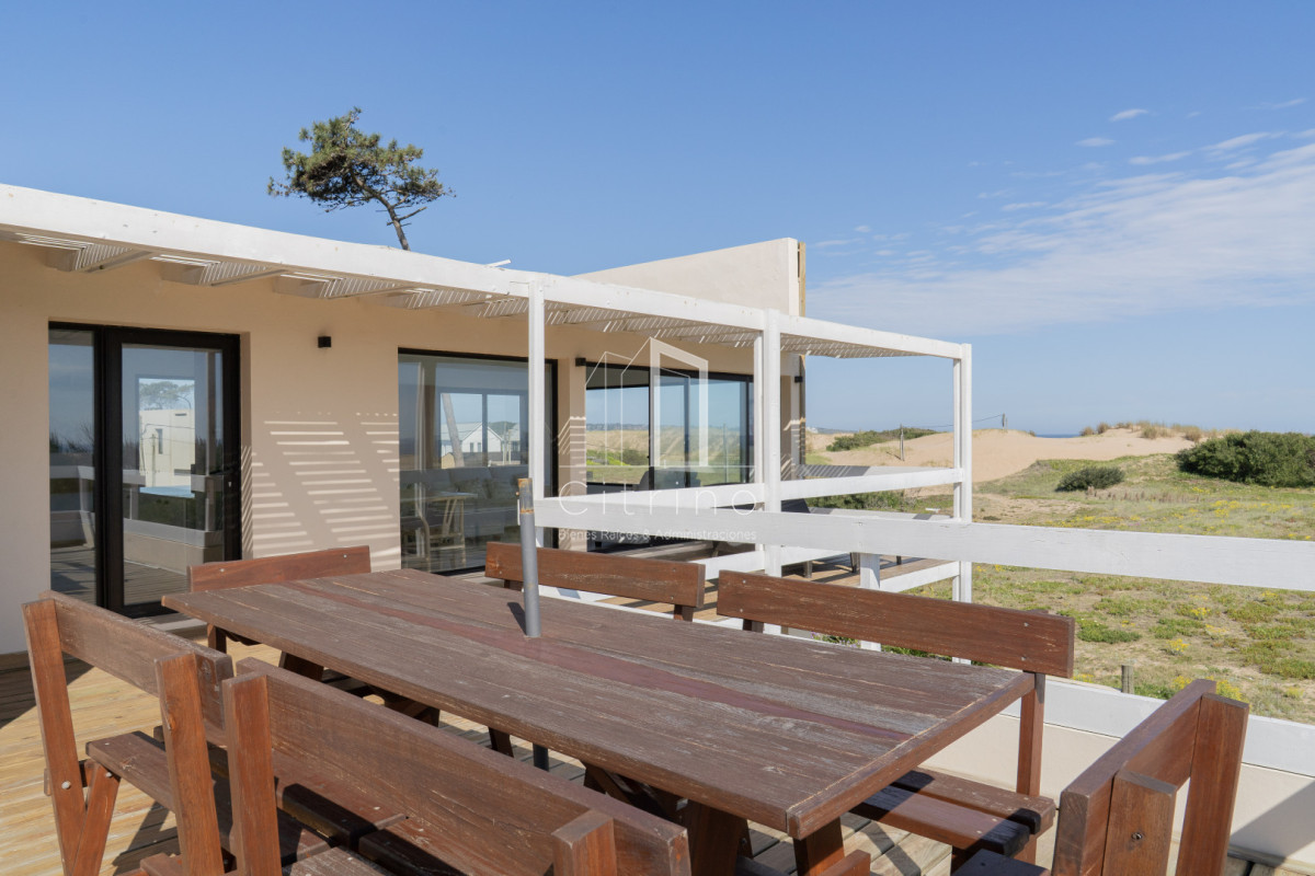 Casa ID.1531 - Casa en venta en Chihuahua, vista al mar