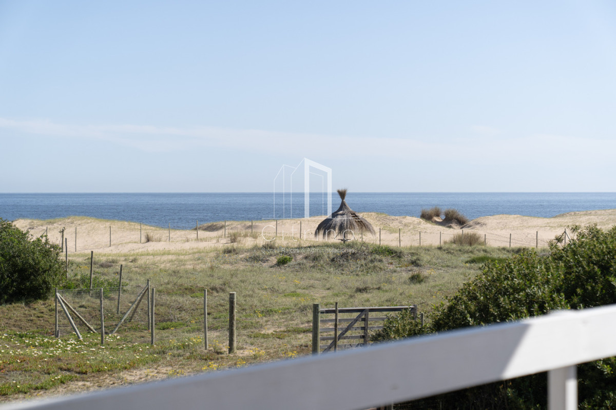 Casa ID.1531 - Casa en venta en Chihuahua, vista al mar