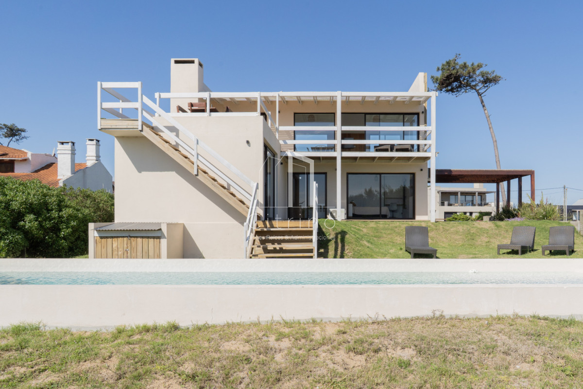 Casa ID.1531 - Casa en venta en Chihuahua, vista al mar