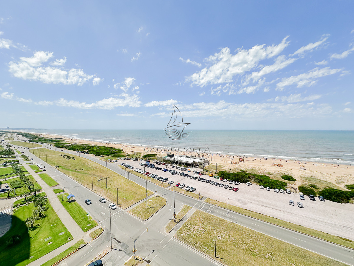 Apartamento ID.686 - EXCEPCIONAL APARTAMENTO EN ALQUILER FRENTE A PLAYA BRAVA