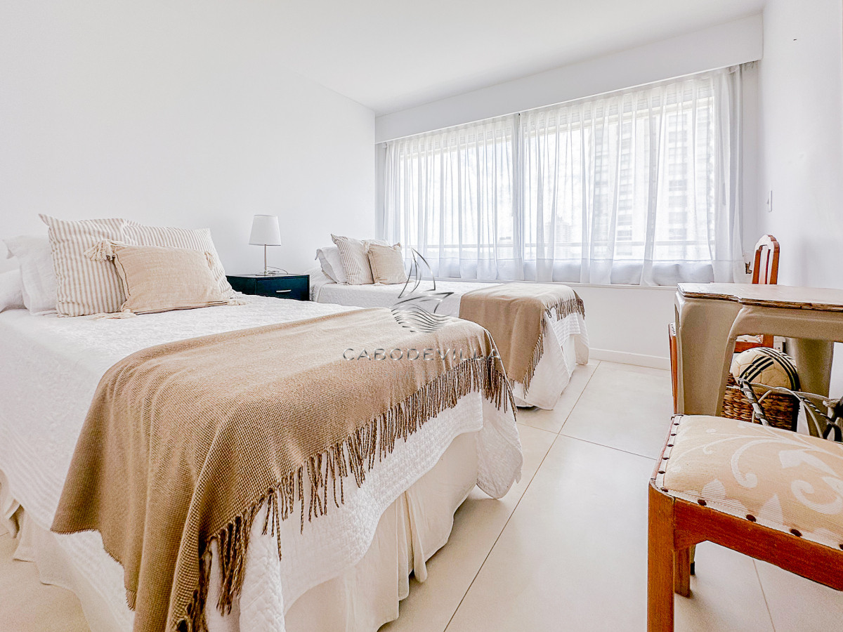 Apartamento ID.686 - EXCEPCIONAL APARTAMENTO EN ALQUILER FRENTE A PLAYA BRAVA