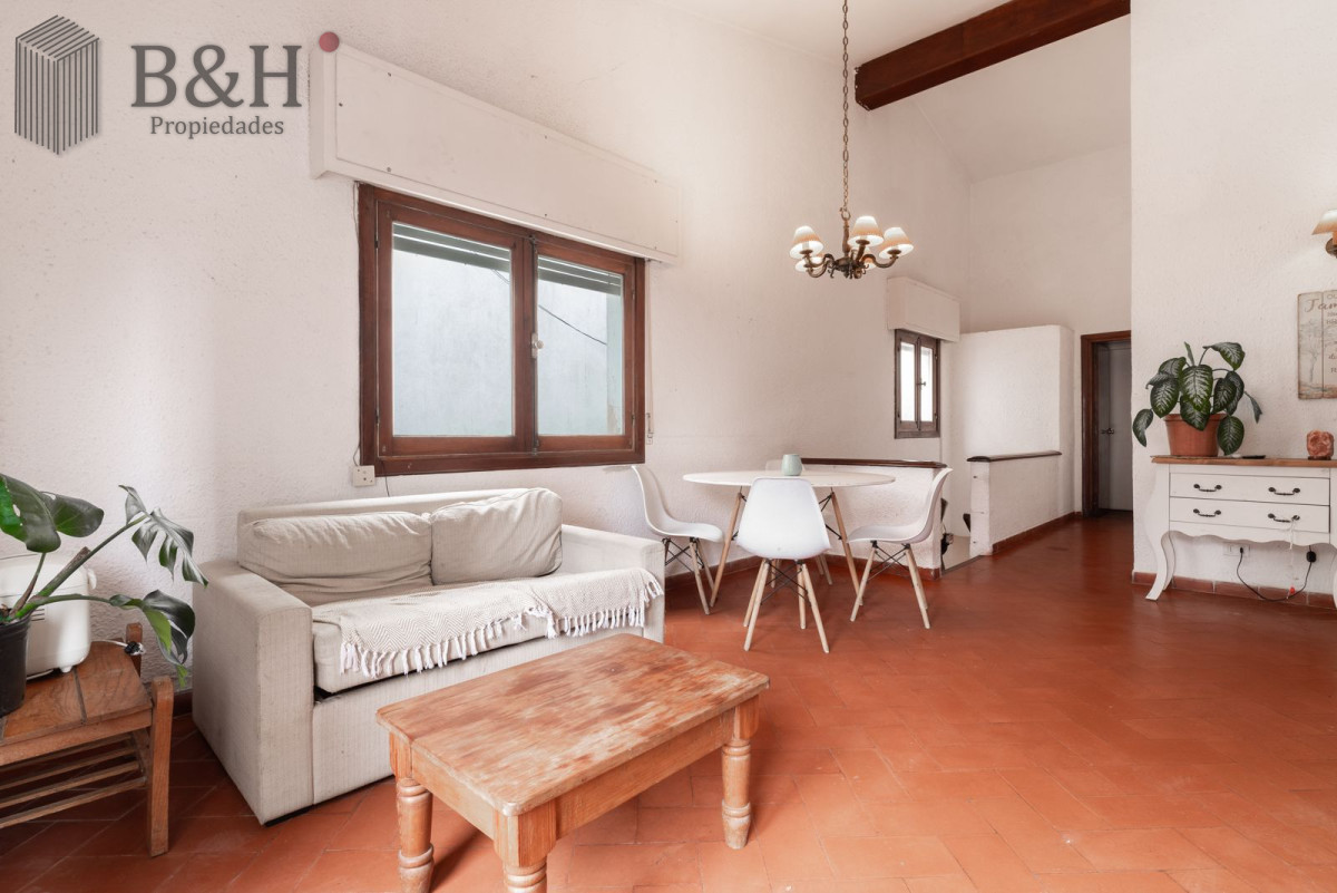Apartamento ID.6376 - Apartamento en venta de 3 dormitorios y dependencia de servicio en Punta del Este