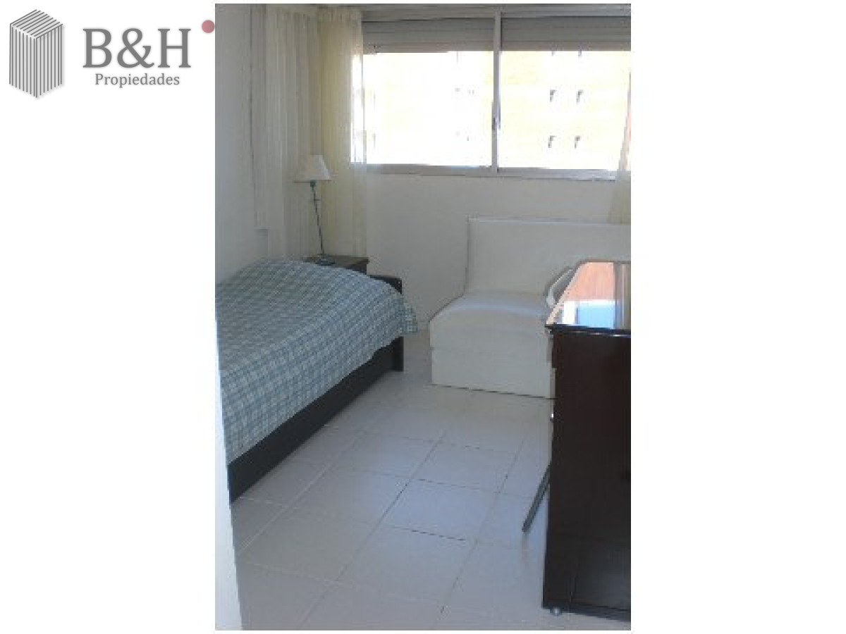 Apartamento ID.2940 - Apartamento de 3 dormitorios en venta en Punta del Este