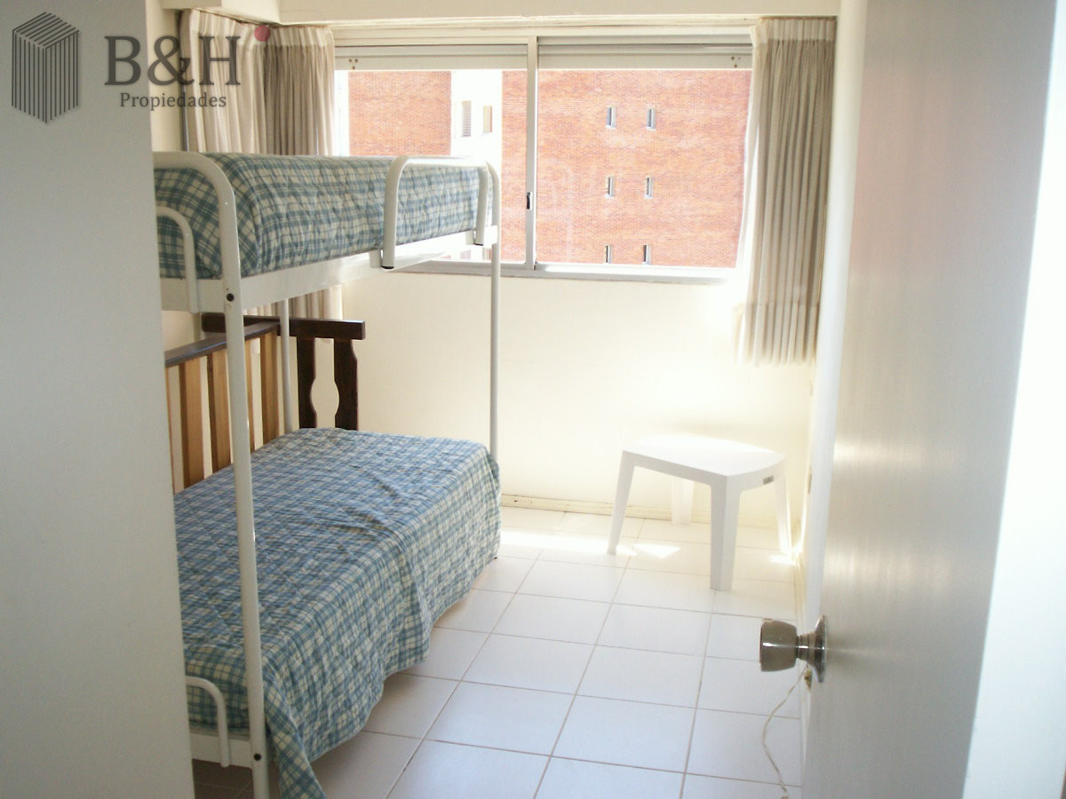 Apartamento ID.2940 - Apartamento de 3 dormitorios en venta en Punta del Este