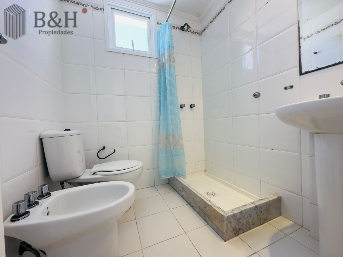 Apartamento ID.8060 - Apto en venta, excelente vista a la playa mansa, isla gorriti.