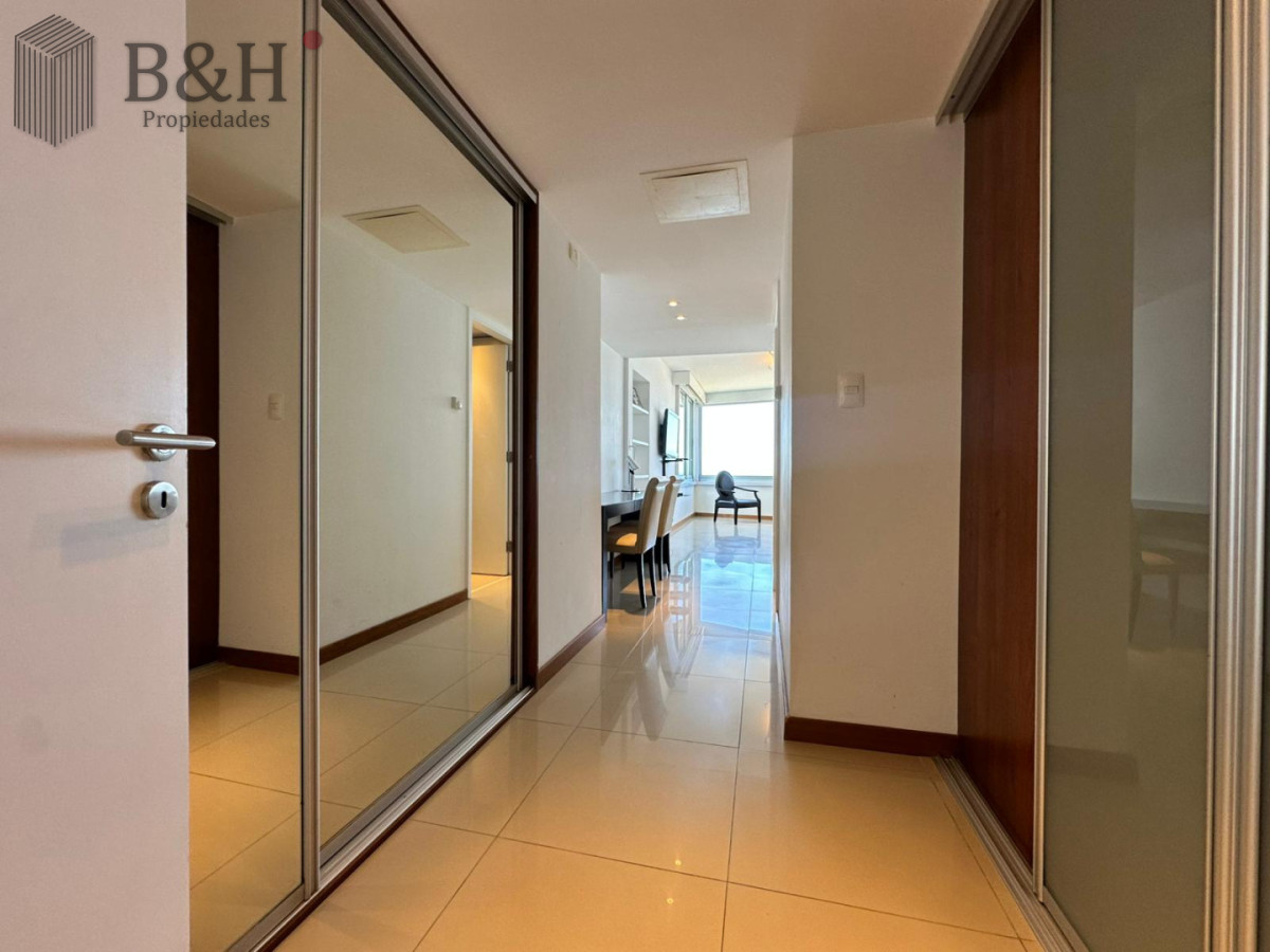 Apartamento ID.8061 - Apartamento de 3 dorm más dep en venta en Punta del Este