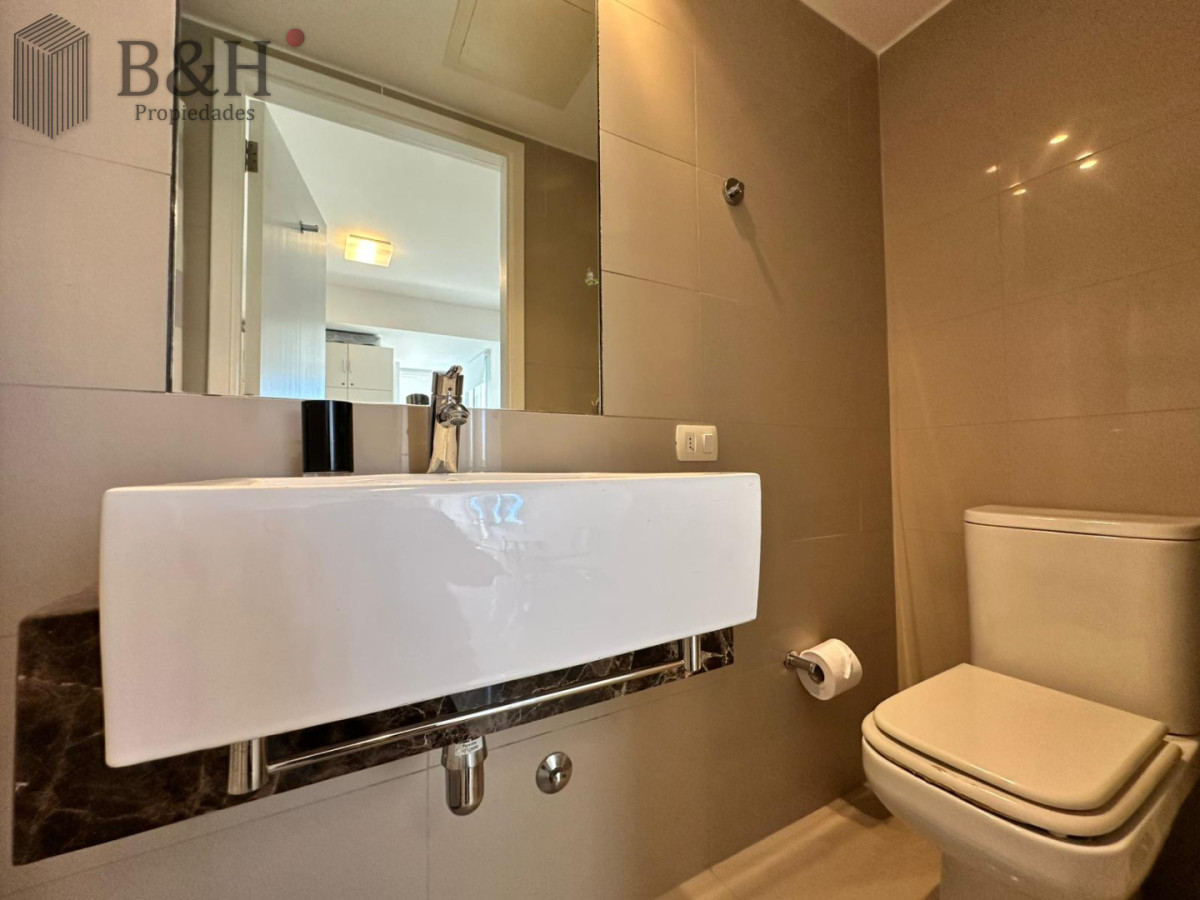 Apartamento ID.8061 - Apartamento de 3 dorm más dep en venta en Punta del Este