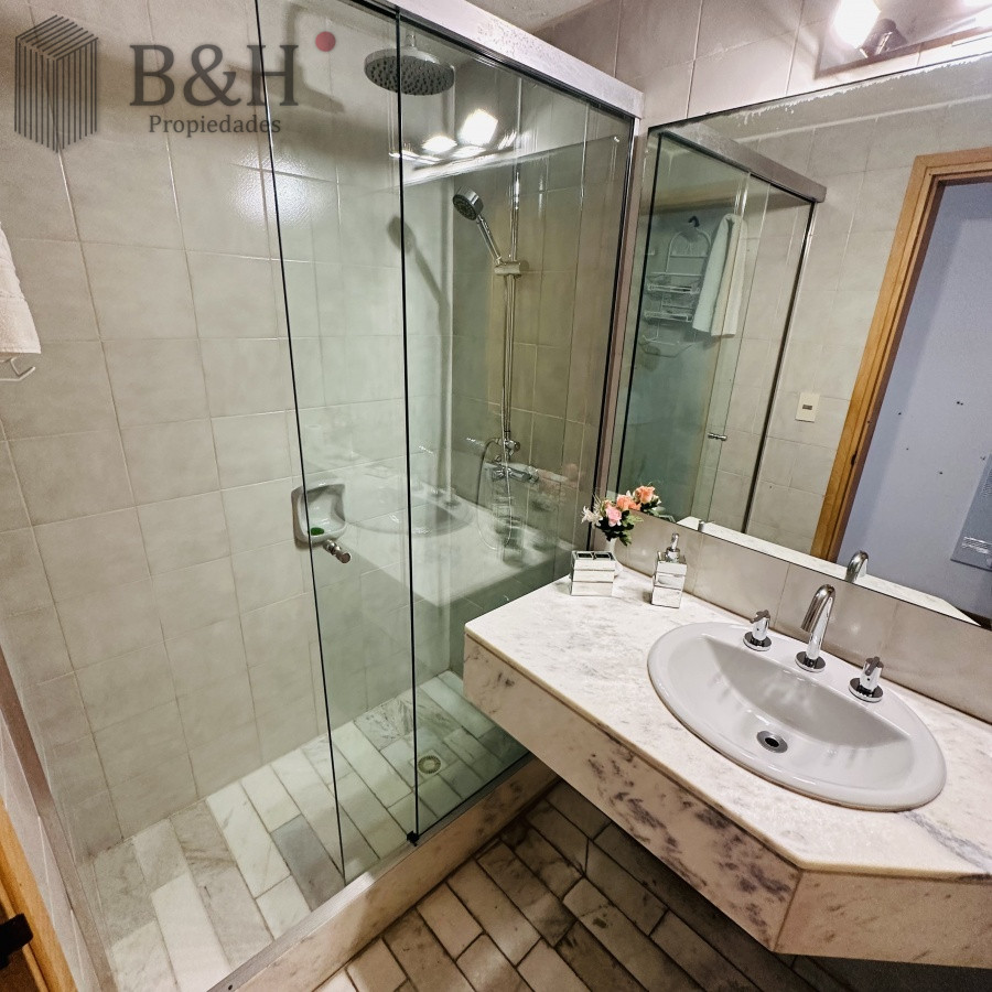 Apartamento ID.6369 -  Apartamento en venta, primera linea de la playa brava 
