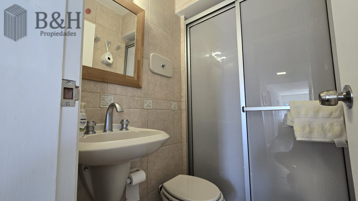 Apartamento ID.6448 - Apartamento en venta y alquilerde 3 dormitorios en Punta del Este