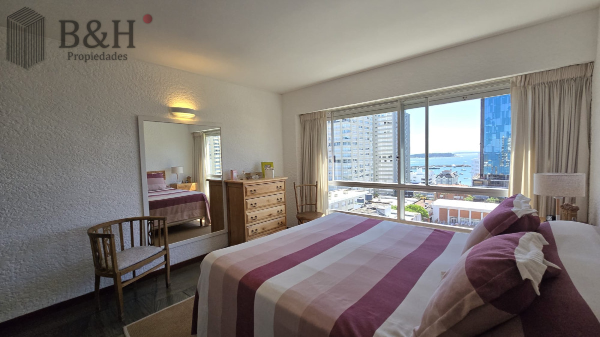 Apartamento ID.6448 - Apartamento en venta y alquilerde 3 dormitorios en Punta del Este