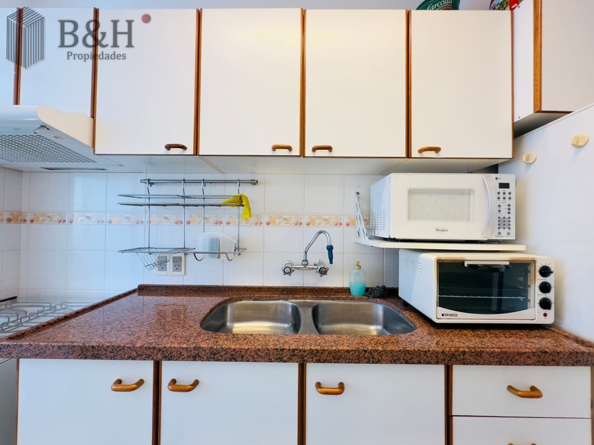 Apartamento ID.2939 - Apartamento en VENTA, 3 dormitorios, 2 baños, reciclado.