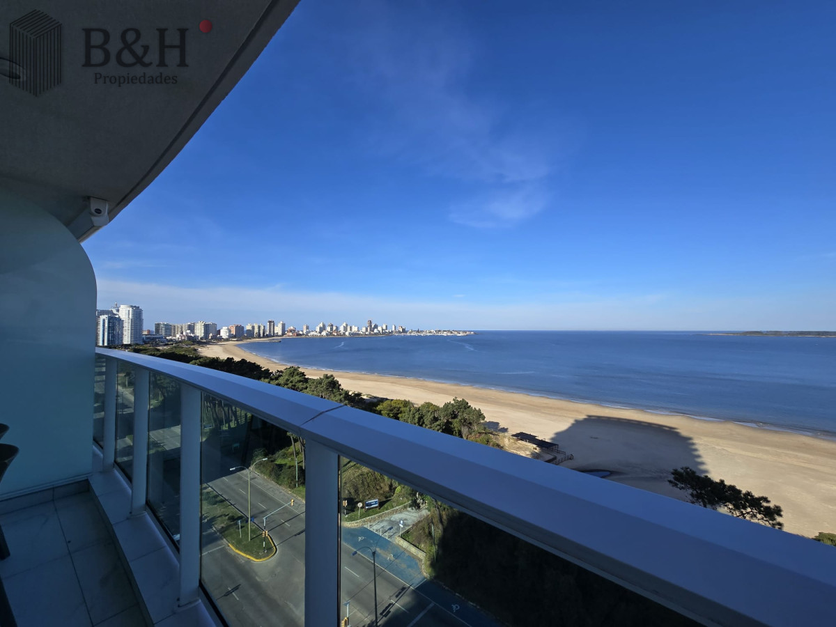 Apartamento ID.8062 - Apartamento en venta y alquiler de 3 dormitorios en Playa Mansa