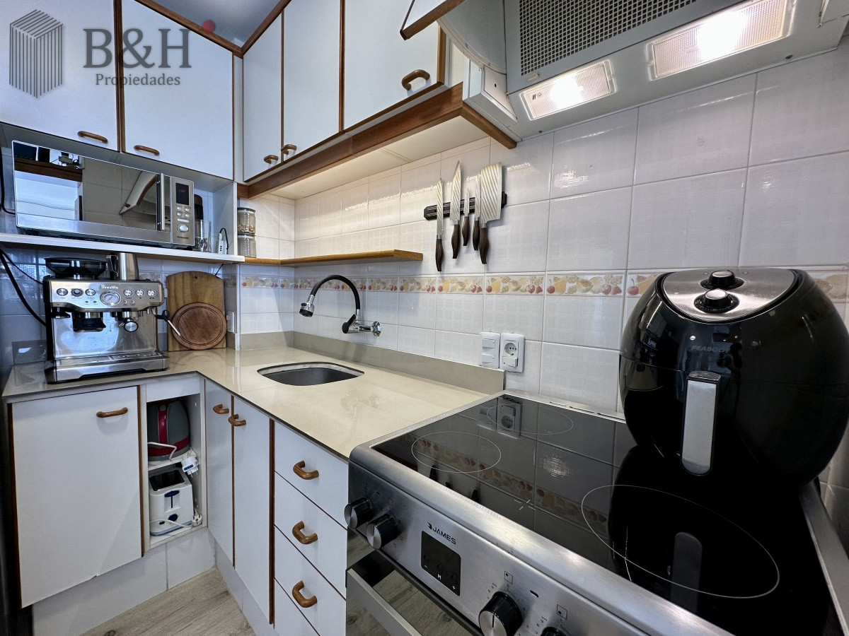Apartamento ID.6370 -  Apartamento en venta  de dos dormitorios en Punta del Este