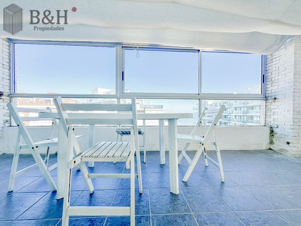 Apartamento ID.7189 - Penthouse en venta en Peninsula, 3 dormitorios, 3 baños, garaje