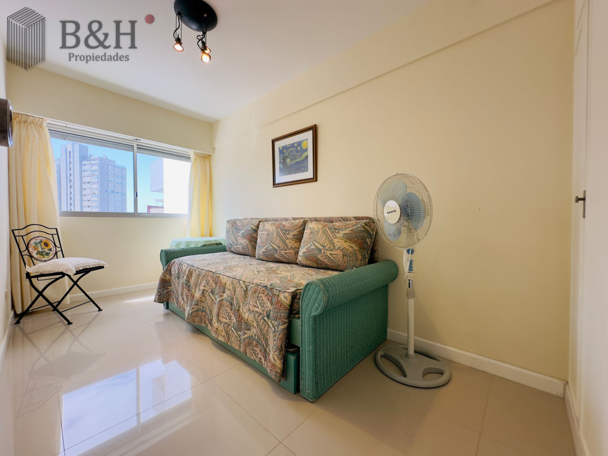 Apartamento ID.2939 - Apartamento en VENTA, 3 dormitorios, 2 baños, reciclado.