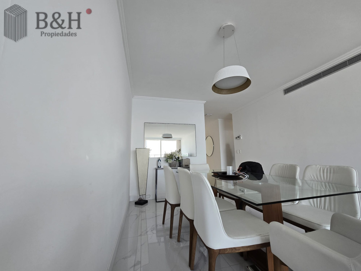 Apartamento ID.8062 - Apartamento en venta y alquiler de 3 dormitorios en Playa Mansa