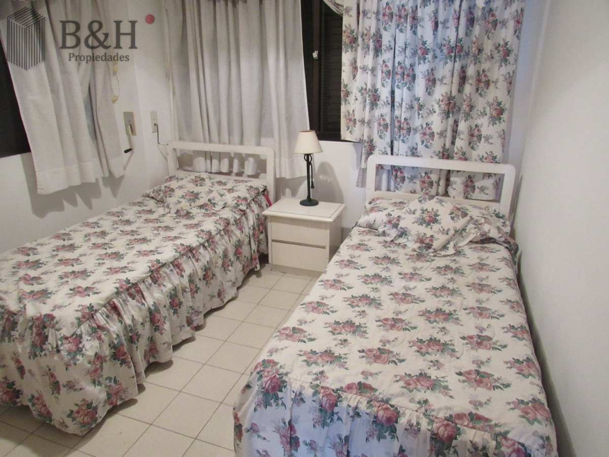 Apartamento ID.6372 - Apartamento en venta de 3 dormitorios en Punta del Este