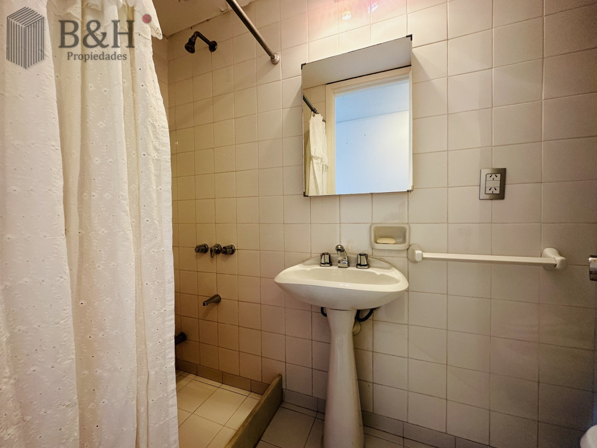 Apartamento ID.5163 - Apartamento de 3 dormitorios y dependencia de servicio en Punta del Este