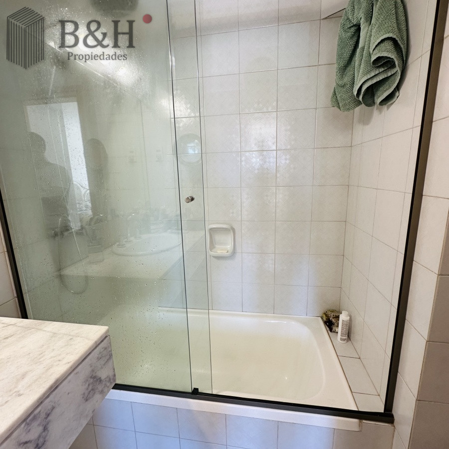Apartamento ID.6369 -  Apartamento en venta, primera linea de la playa brava 