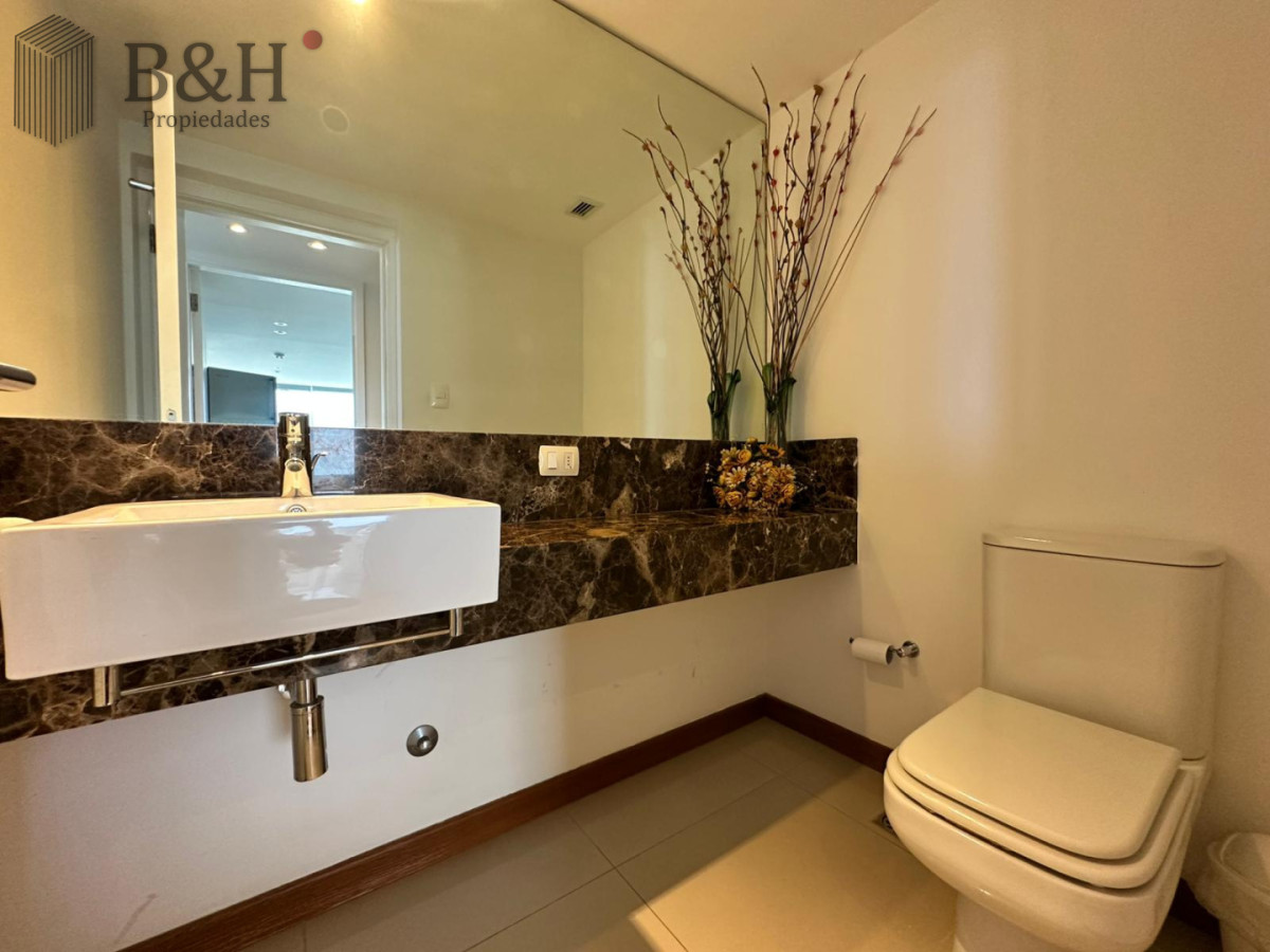 Apartamento ID.8061 - Apartamento de 3 dorm más dep en venta en Punta del Este