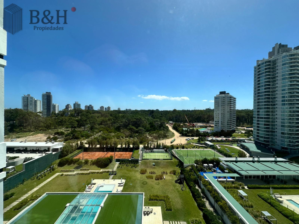 Apartamento ID.8061 - Apartamento de 3 dorm más dep en venta en Punta del Este