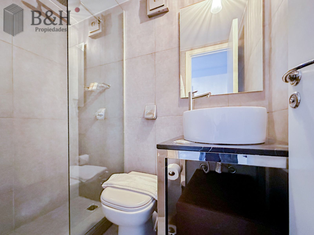Apartamento ID.7107 - Venta de apartamento de dos dormitorios en Punta del Este