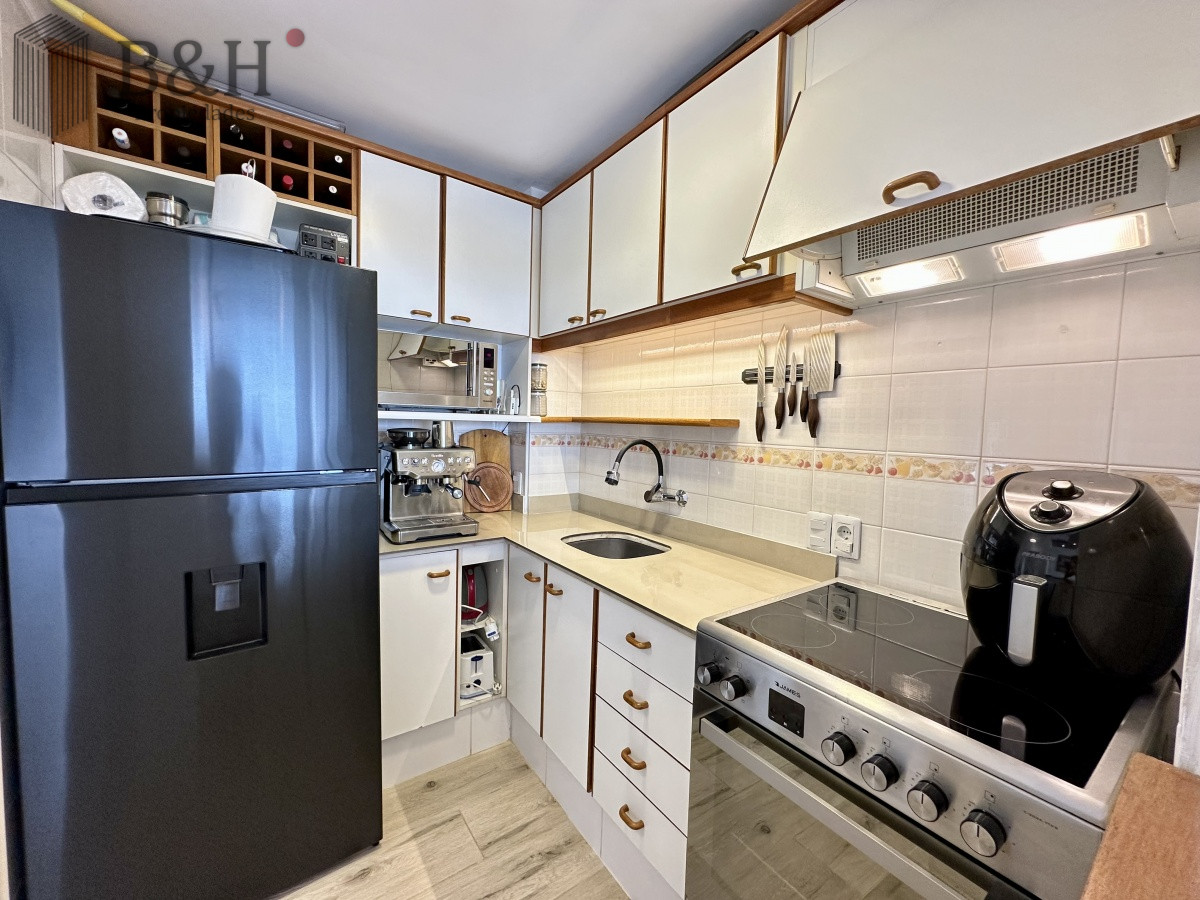 Apartamento ID.6370 -  Apartamento en venta  de dos dormitorios en Punta del Este