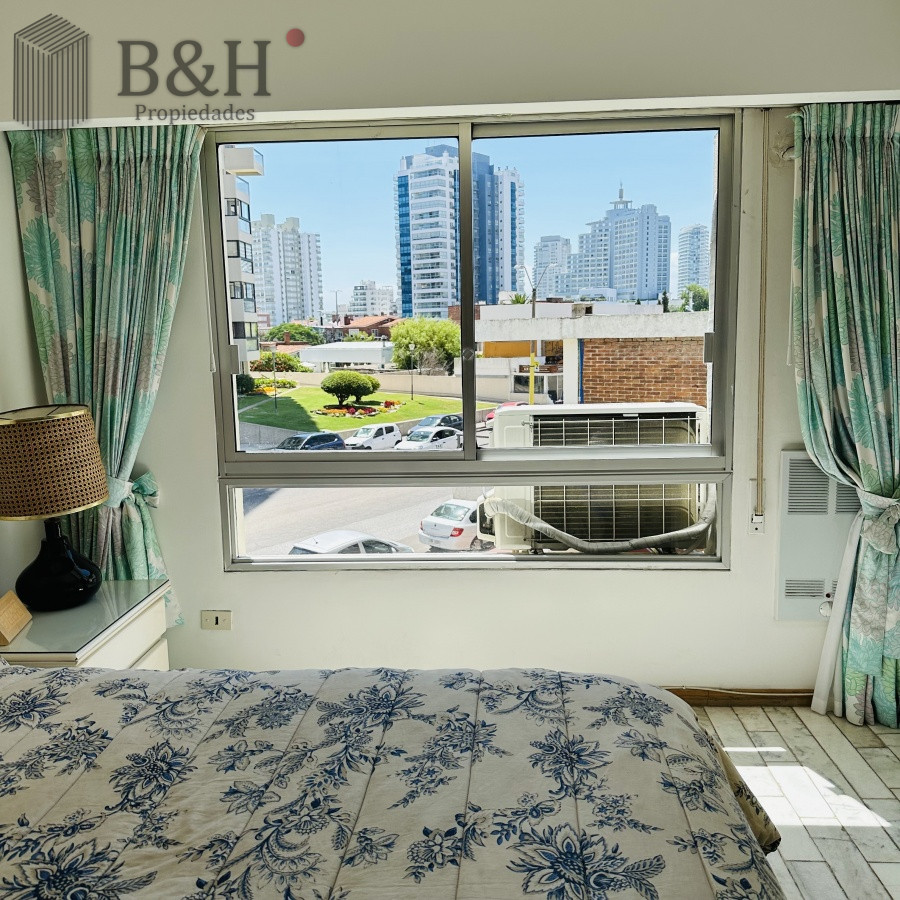 Apartamento ID.6369 -  Apartamento en venta, primera linea de la playa brava 