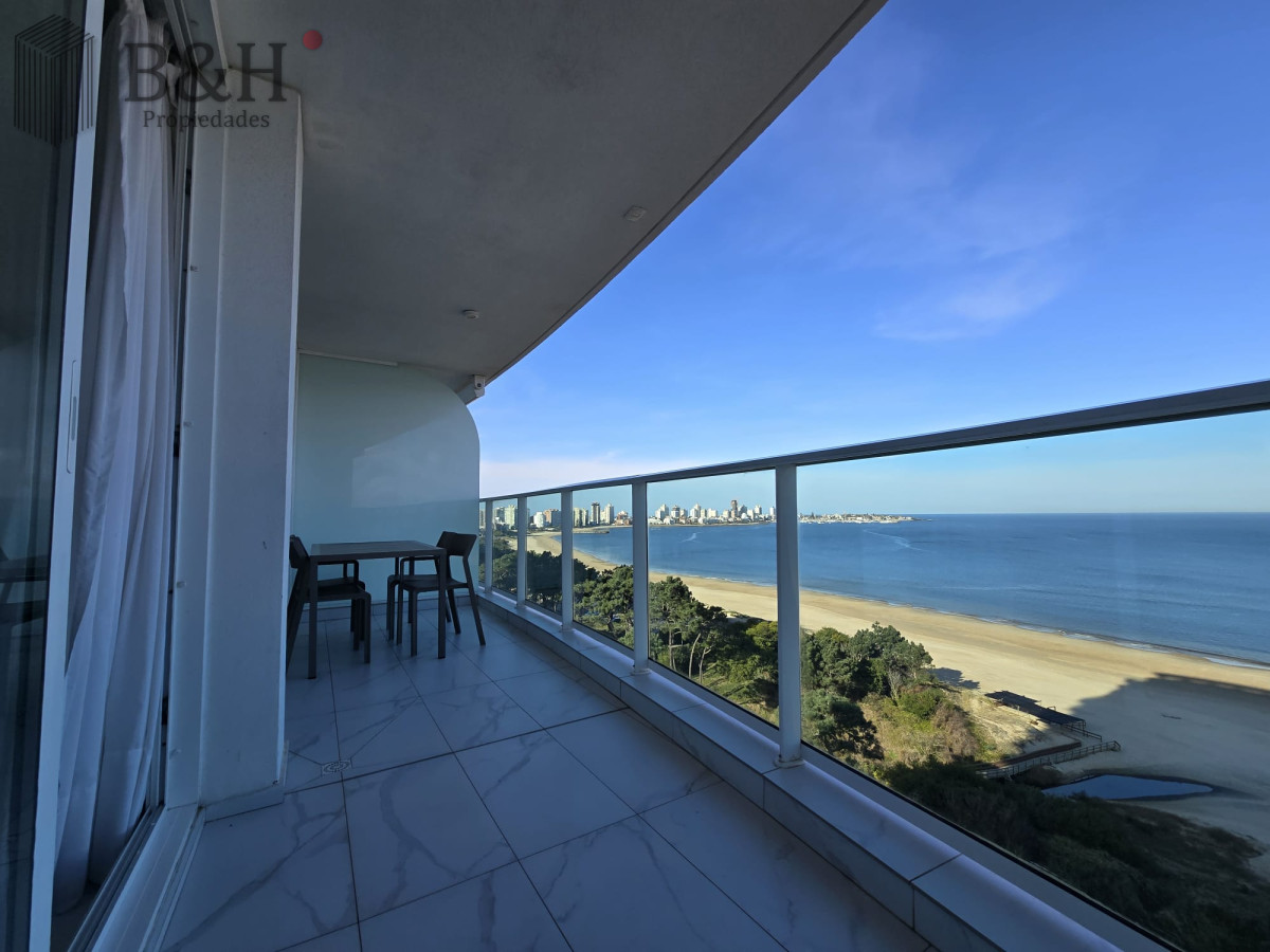 Apartamento ID.8062 - Apartamento en venta y alquiler de 3 dormitorios en Playa Mansa