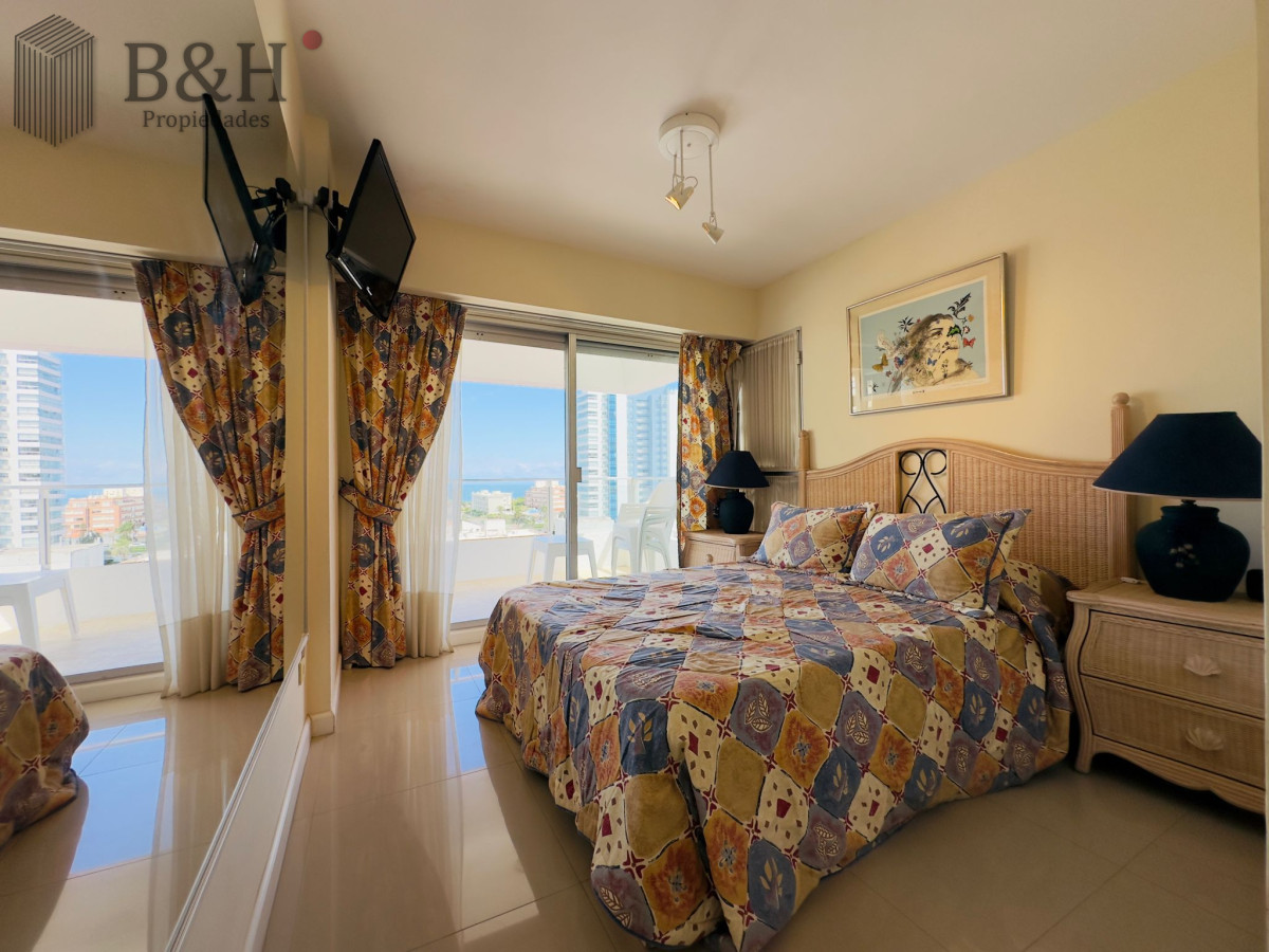 Apartamento ID.2939 - Apartamento en VENTA, 3 dormitorios, 2 baños, reciclado.